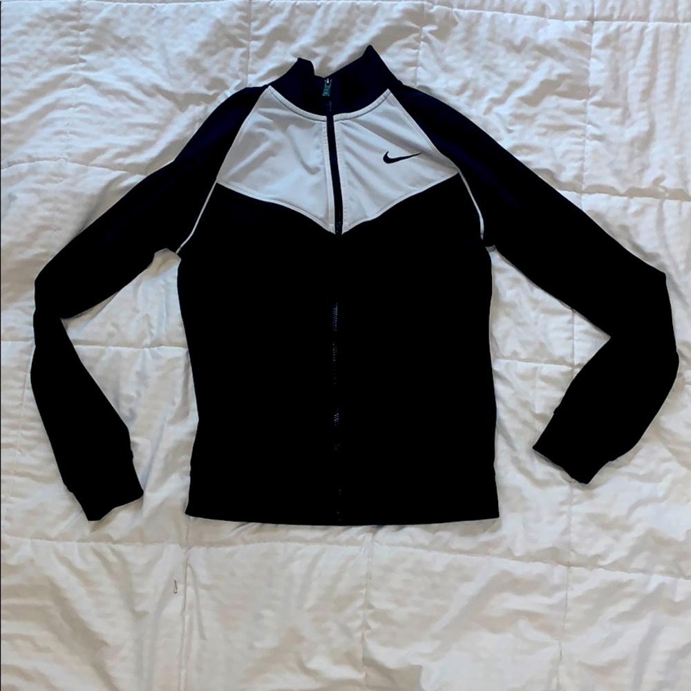 black and white nike jacket